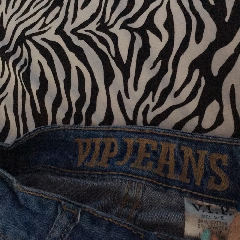 Ripped VIP jeans - Picture 2 of 2